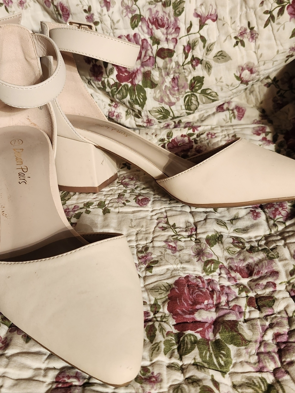 Dream Pairs Women's Ankle-Strap Block Heel Pumps - Cream